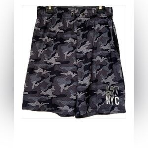 Aeropostale Men’s Gray & Black Camo Athletic Shorts